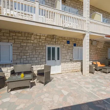 Tomasovic With Pool In