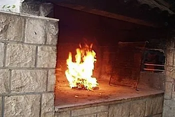 Tomasovic With Pool In Apartman *